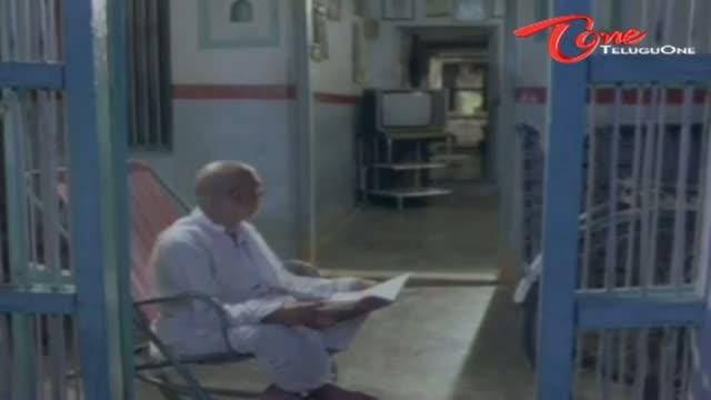 Watch Telugu Comedy Scene From Edurinti Mogudu Pakkinti Pellam Movie - Baladitya Shock To Annapurna - Telugu Cinema Movies Video