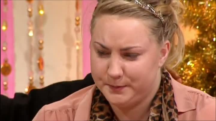 Watch Woman's Phobia of Snowmen Video