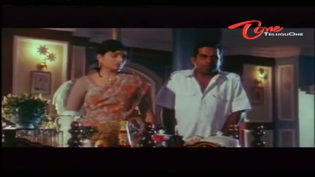 Watch Telugu Comedy Scene From Vamsanikokkadu Movie - Brahmanandam Hilarious Scene With Jayalalitha - Telugu Cinema Movies Video