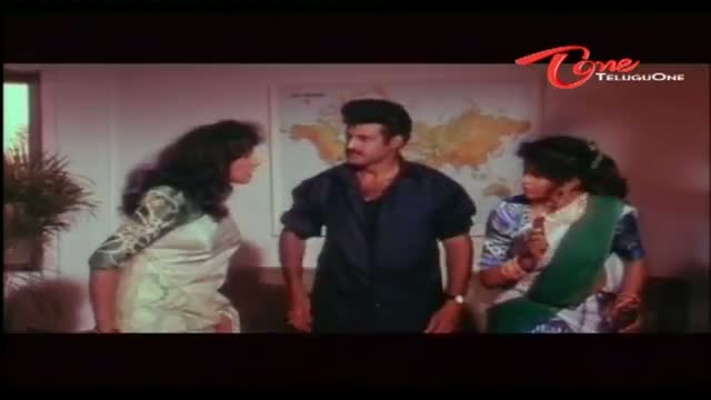 Watch Telugu Comedy Scene From Vamsanikokkadu Movie - Ramya Krishna Colour Shoda Comedy With Balakrishna - Telugu Cinema Movies Video