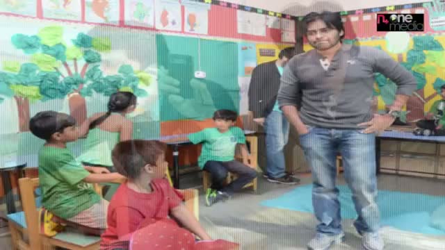 Watch Pawan Kalyan & Trivikram Srinivas At Oakridge International Schoo Video