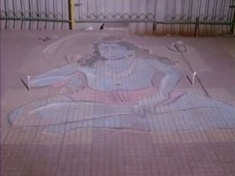 Watch Tu Kal Chala Jayega - Kumar Gaurav - Sanjay Dutt - Naam Movie Songs - Manhar Udhas - Mohd Aziz Video
