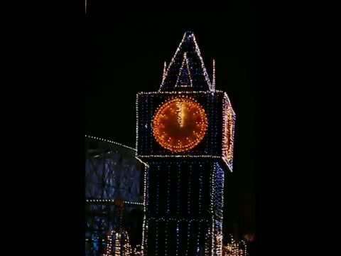 Watch Popular Christmas Song 2012 Video
