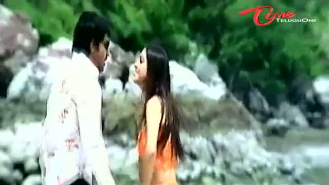 Watch Godava Songs - Okkasari - Shraddha Arya, Vaibhav - Telugu Cinema Movies Video