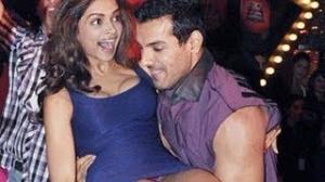 Watch Bollywood Actor John Abraham Birthday Bash Video