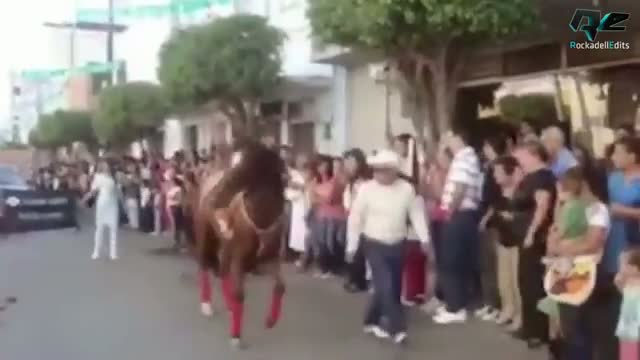 Watch Gangnam Style Fail Compilation 2012 Video