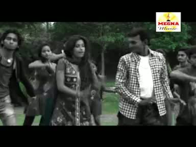 Watch Man Kare Chus Li (Bhojpuri $exy Hot Romantic New Video Song) - From Album "Air Leta Lehnga" (2012) Video