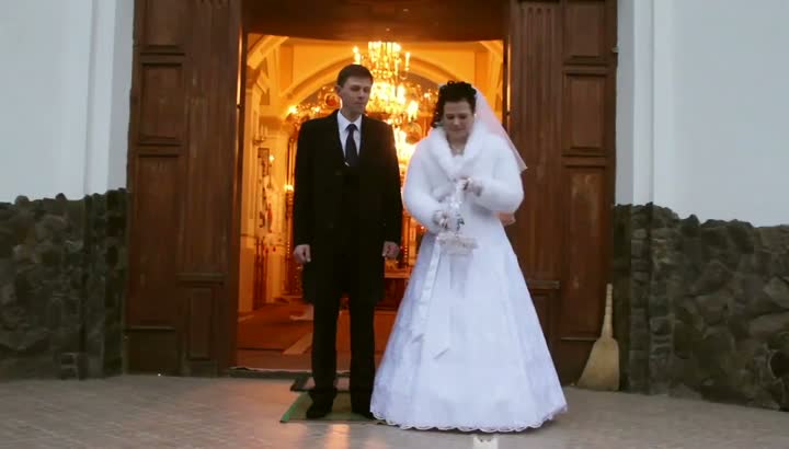 Watch Wedding Crasher Cat Wants Some Candy Video