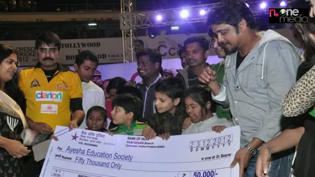 Watch Nagarjuna at Crescent Cricket Cup 2012 Photos Video