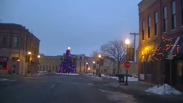 Watch MARRY CHRISTMAS 2012 BEAUTIFUL CHRISTMAS TREE MINNESOTA Merry Christmas 2012 - 2013 Video