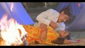 Watch Saiyan Chhod Ho Kalaaee (Bhojpuri Romantic Video Song) - From Movie "Chalat Musafir Moh Liyo Re" Video