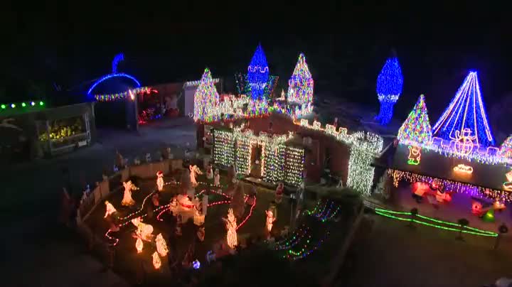 Watch Epic Christmas Light Show Video