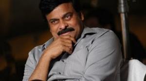 Watch Chiranjeevi Visits With Grand sons At Ram Charan's Naayak Set Video