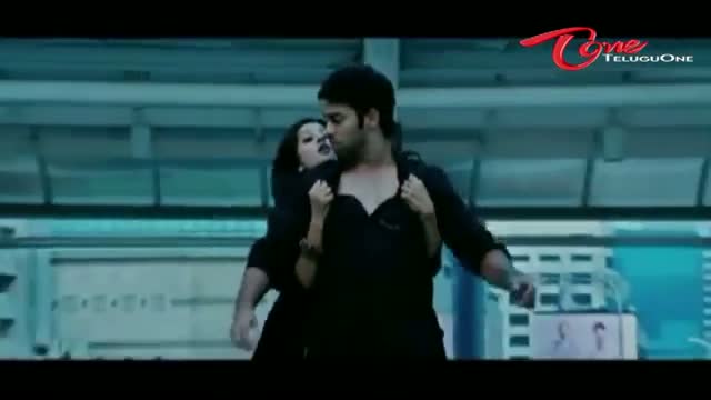 Watch Vasool Raja Songs - Mudosthunnav - Ritu Barmecha, Navdeep, Srihari - Telugu Cinema Movies Video