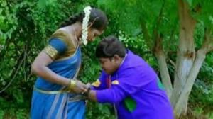 Watch Mythri Movie Scenes - Girls making fun of the spot boy - Navdeep, Sada, Brahmanandam - Telugu Cinema Movies Video