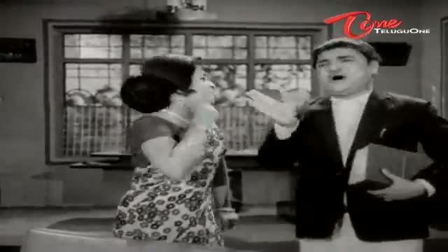 Watch Telugu Comedy Scene From Karpoora Harathi Movie - Padmanabham As Lawyer Hilarious Scene With Allu Ramalingaiah - Telugu Cinema Movies Video