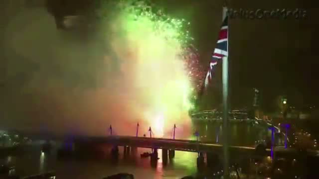 Watch London's 2013 New Year Celebrations Video