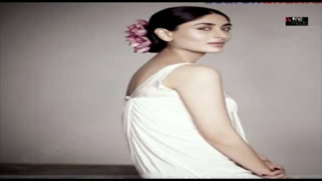 Watch Kareena Kapoor Unseen Hot Photo Shoot Video Video
