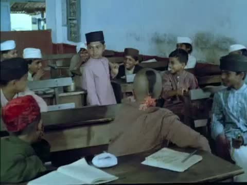 Watch Malgudi Days - Episode 2 - Swamy And Friends Video