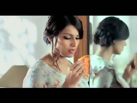 Watch Real Activ TVC 2013 - Ft.Bipasha Basu Video