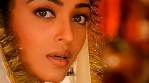Watch Chal Sahiba, Waqt Agaya Hai - Dhaai Akshar Prem Ke - Aishwarya Rai, Abhishek Bachchan - Drama Scene Video