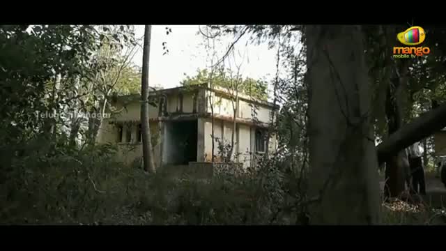 Watch Usuru Telugu Movie Scenes - Ghost scares a couple away - Madhavi Latha, Subhash Royal - Telugu Cinema Movies Video