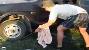 Watch Starting A Car With A Dead Battery In Russia Video