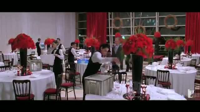 Watch Jab Tak Hai Jaan - Deleted Scene 3 - Frank Tells Samar To Work On His English Ft.  Shahrukh Khan, Katrina Kaif and Anushka Sharma Video