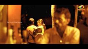 Watch Usuru Telugu Movie Scenes - Abhinaya and her boyfriend being chase - Madhavi Latha - Telugu Cinema Movies Video
