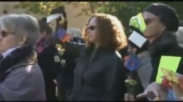 Watch Raw - Tucson Pauses on Anniversary of Shooting Video