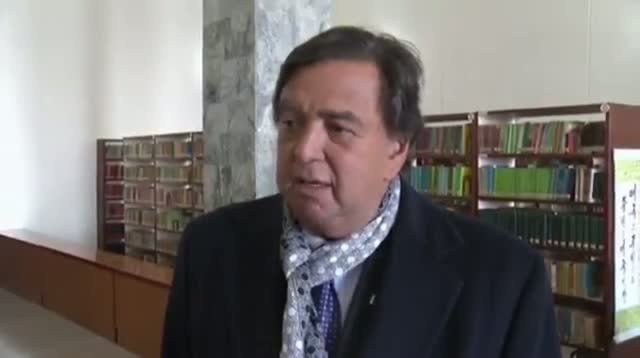 Watch Richardson to NKorea: Let in the Internet Video