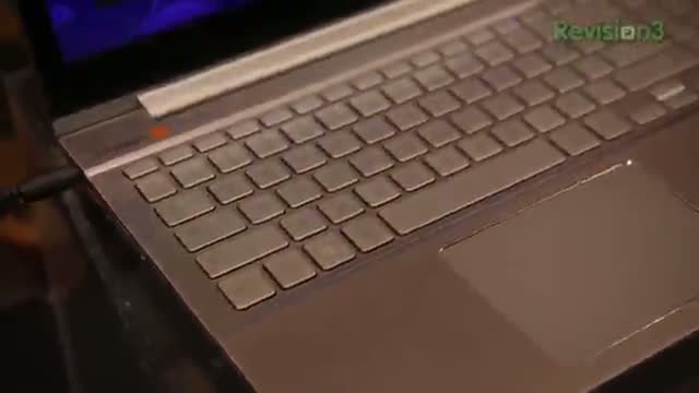 Watch Samsung Series 7 Chronos Laptop Hands-On - CES 2013 Video