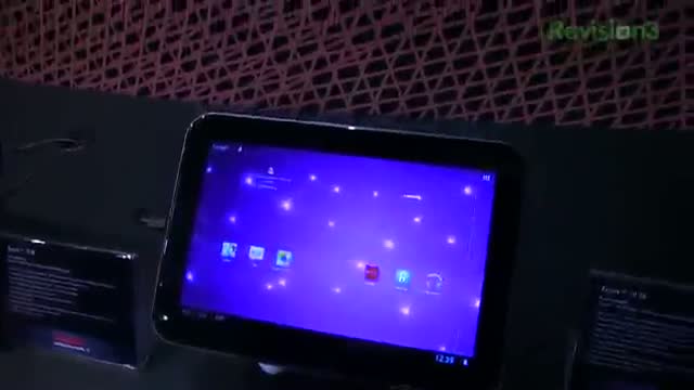 Watch Toshiba Excite 10 SE First Look - CES 2013 Video