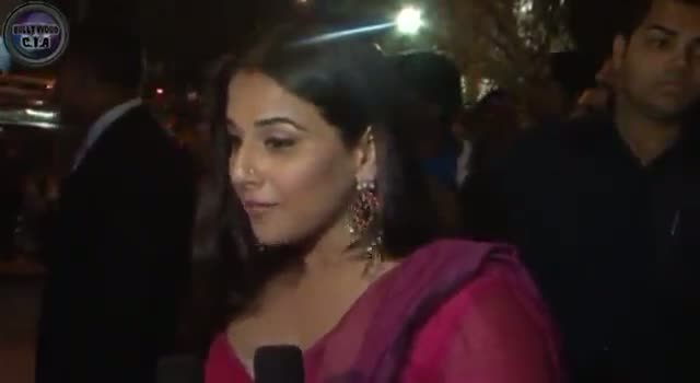 Watch Dabboo Ratnani's Annual CALENDAR 2013 LAUNCH Video