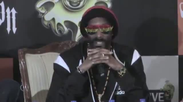 Watch Snoop Dogg Wants to Be a Bollywood Star Video