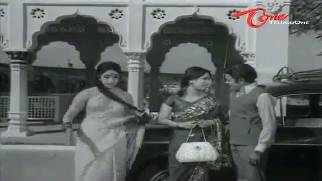 Watch Telugu Comedy Scene From Kanna Koduku Movie - Raja Babu Hilarious Scene With Krishnam Raju In Park - Telugu Cinema Movies Video