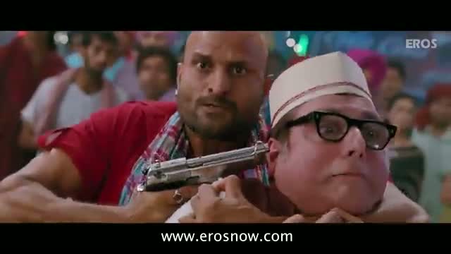 Watch Bahattar Singh Rescues Champak Lal - Khiladi 786 Video