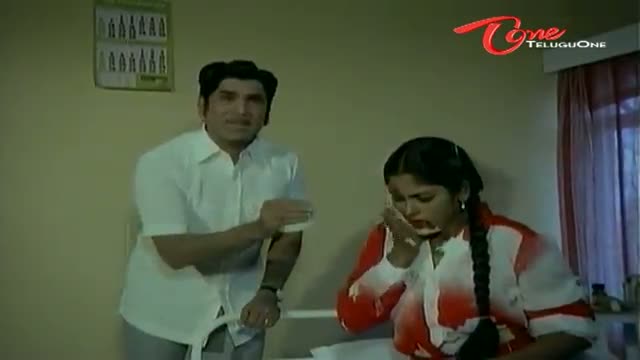 Watch Telugu Comedy Scene From Abhimanavanthulu Movie - ANR Teases Jayasudha - Telugu Cinema Movies Video