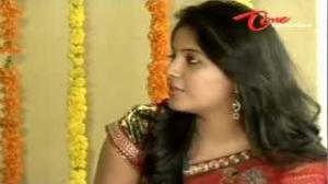 Watch Actress Anjali & Girls Gang Talking About SVSC - Part 01 - Telugu Cinema Movies Video