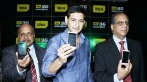 Watch Mahesh Babu launches idea 3G Smartphone Video
