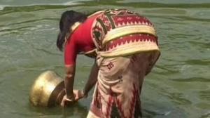 Watch Prem Kariya Premik Mare Prem Ta Marena - Bengali Video Songs - Rangila Boudi Album Video