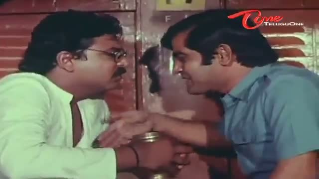 Watch Telugu Comedy Scene From Sruthilayalu Movie - Mohan Mitra Hilarious Scene In Train - Telugu Cinema Movies Video