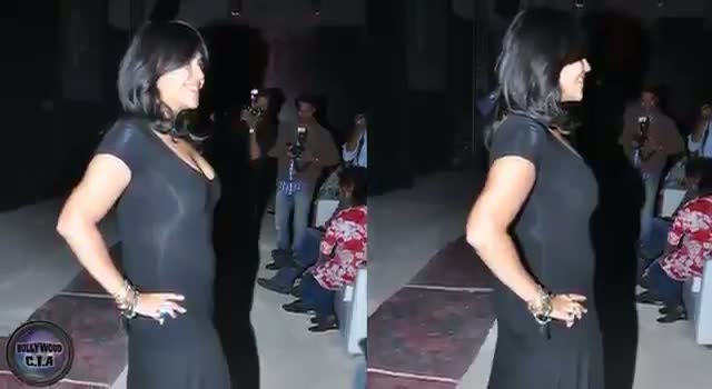 Watch UNCENSORED: Ekta Kapoor's PLUNGING NECKLINE Video