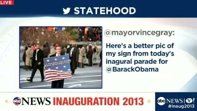 Watch Michelle Obama Eye Roll, Obama Gum Chewing Light Up Twitter - Inauguration 2013 Video