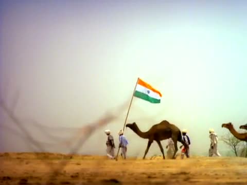 Watch Maa Tujhe Salaam - A.R. Rahman - Happy Republic Day Video