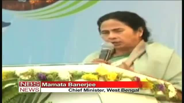 Watch Mamata takes jibe on Manmohan Video