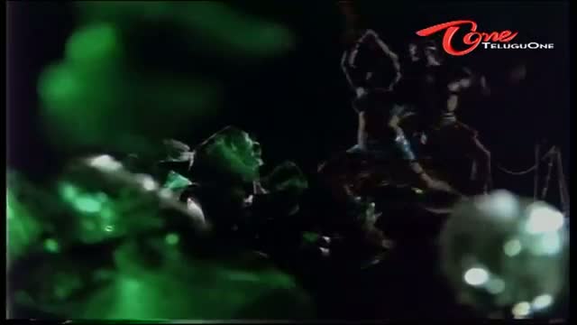 Watch Jwala Movie Songs - Oka Jyothinay - Chiranjeevi, Radhika, Bhanupriya - Telugu Cinema Movies Video