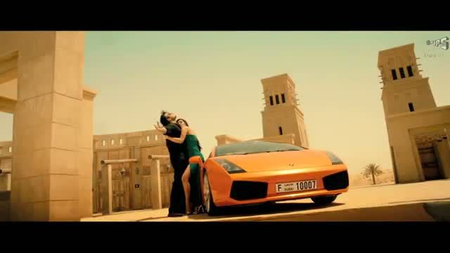 Watch Aa Bhi Ja Mere Mehermaan Feat. Atif Aslam - Jayantabhai Ki Luv Story Video