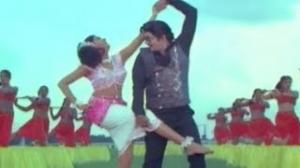 Watch Mondi Mogudu Penki Pellam Songs - Naayudori Chinnodamma Song - Suman, Vijayashanti - Telugu Cinema Movies Video