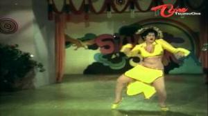 Watch Rani Kasula Rangamma Movie Songs - Lingu Lituku Song - Chiranjeevi, Sridevi - Telugu Cinema Movies Video
